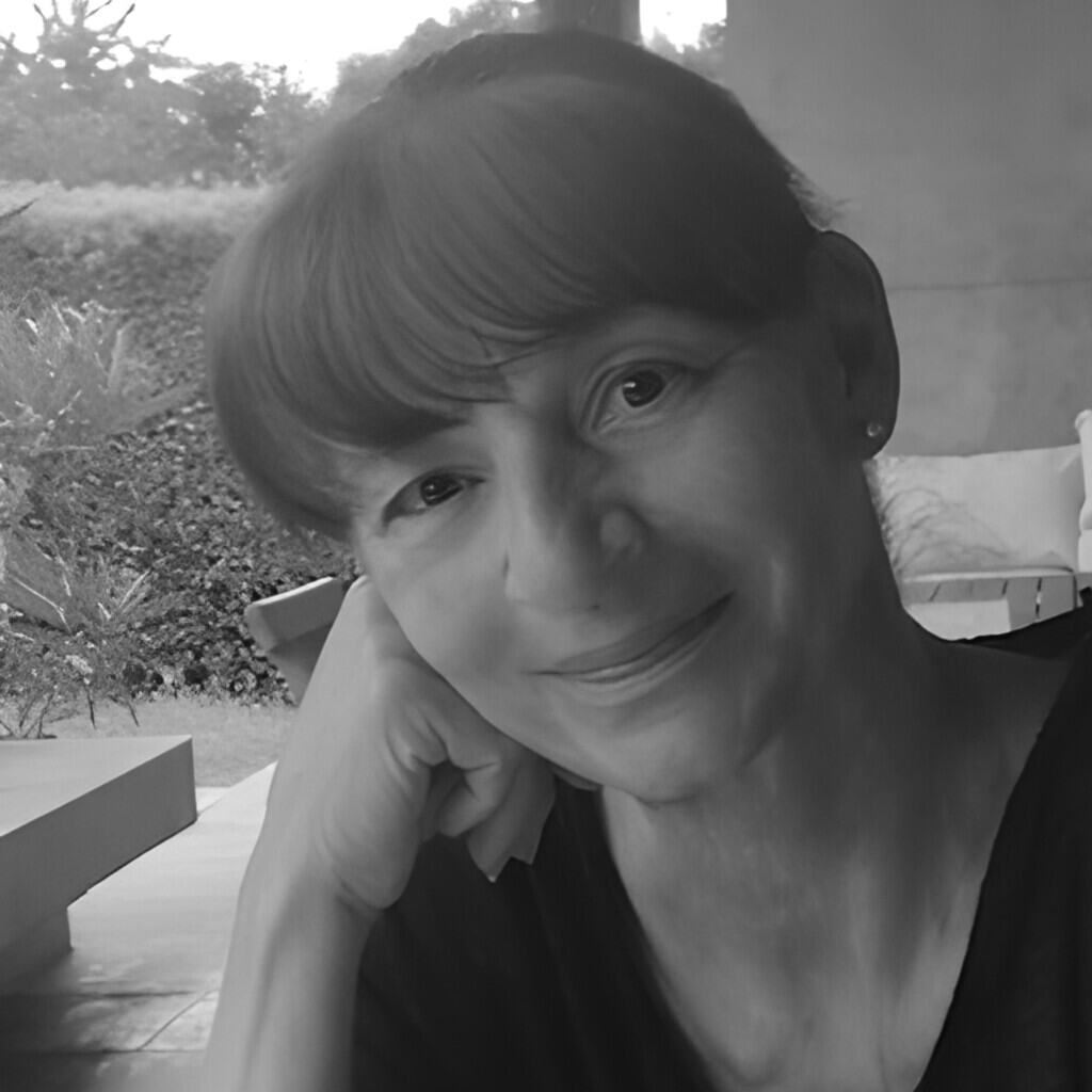Véronique SCHENKER-FARINA